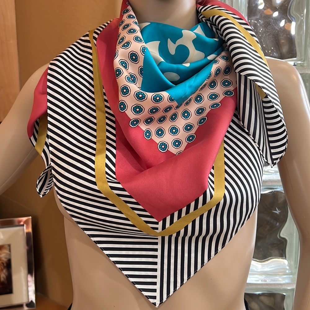 EUC Juicy Couture print silk scarf